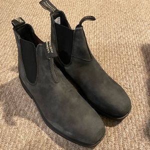 blundstone dress boots 9